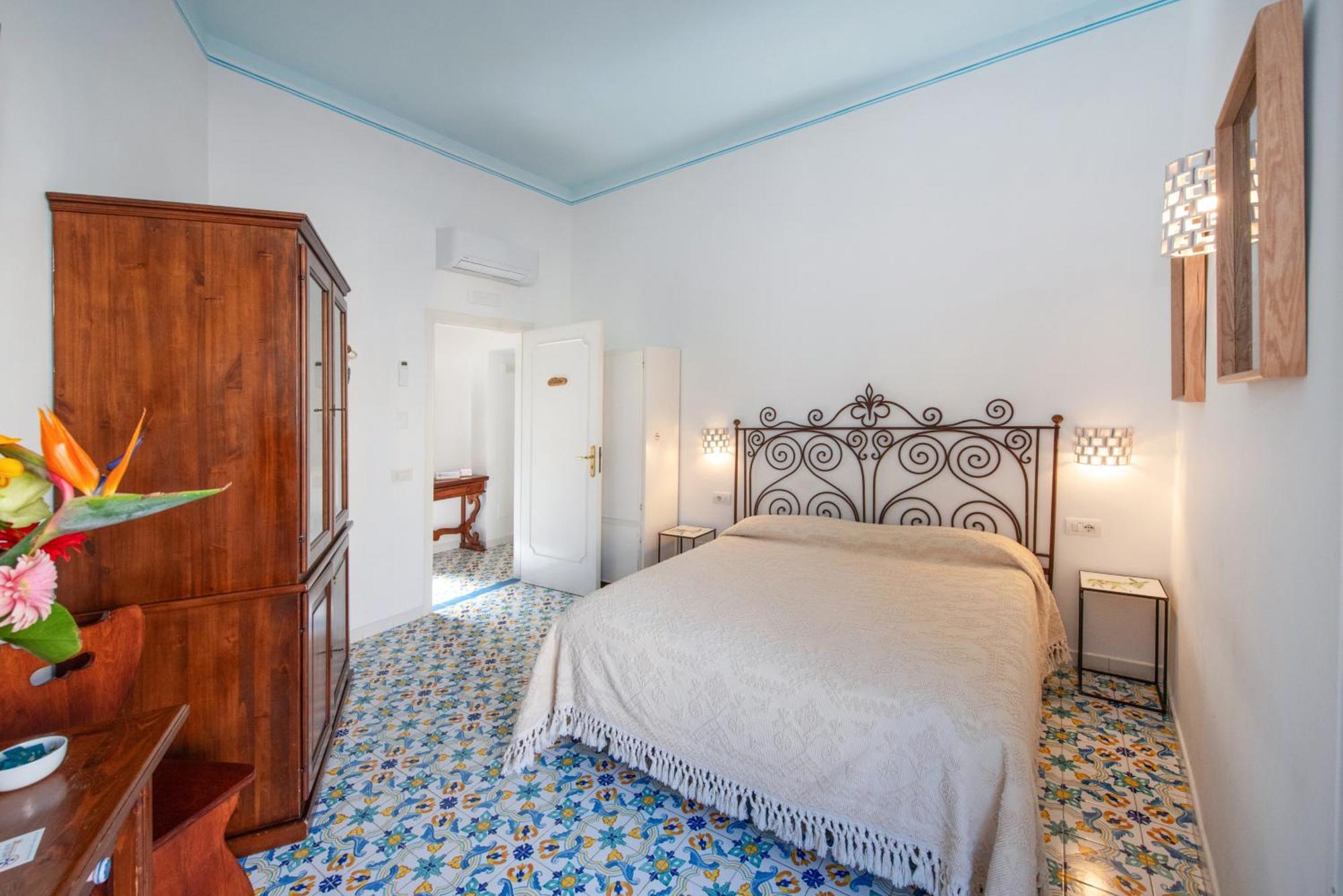 Un Po'... Apartment *